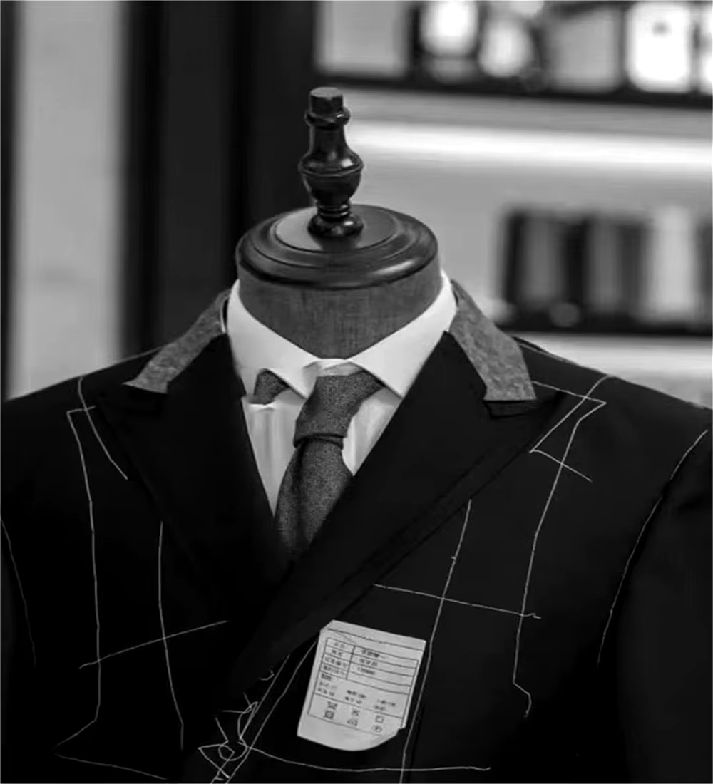Серо-черные полосатые мужские  – обзор и цена Slim Fit Blazer Men